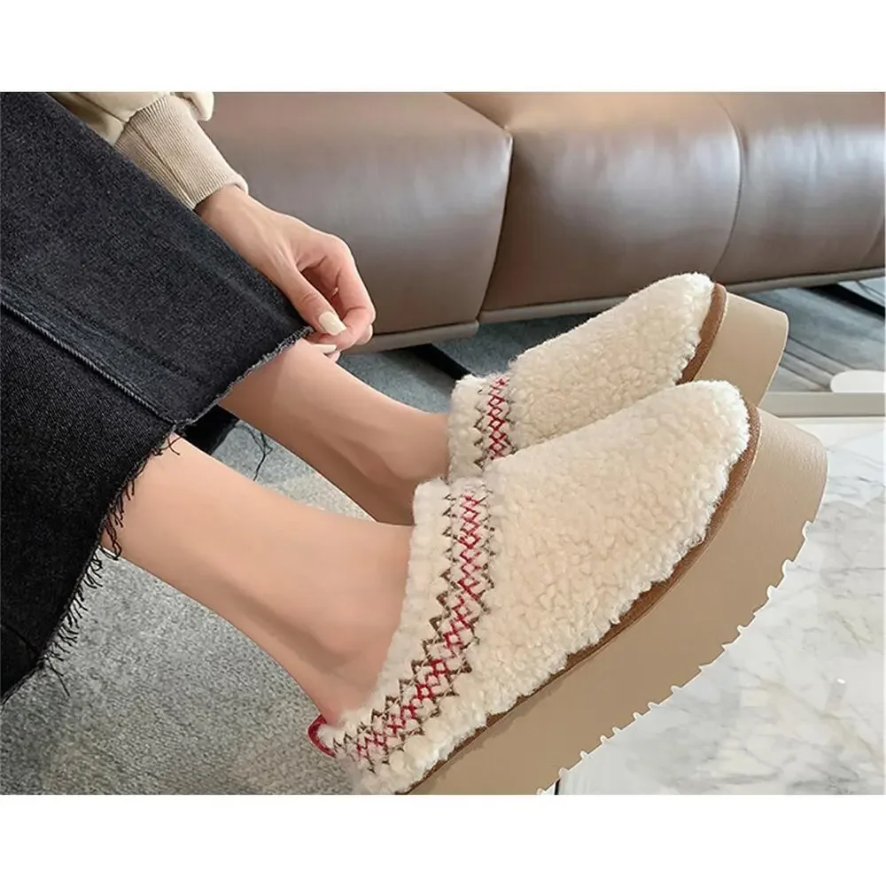 Womans platform slippers - Picture 2 of 8